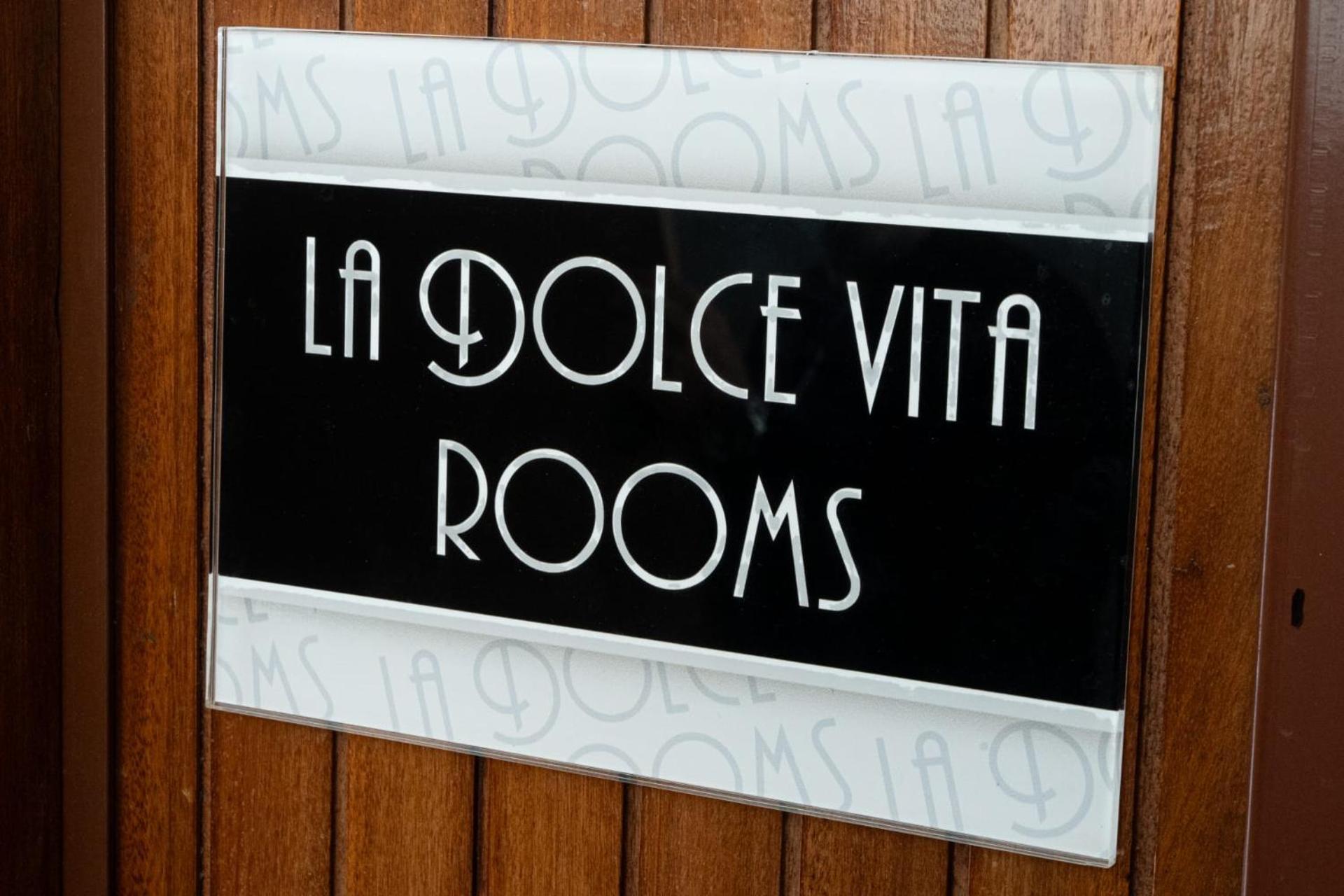 La Dolce Vita Rooms Roma Ngoại thất bức ảnh